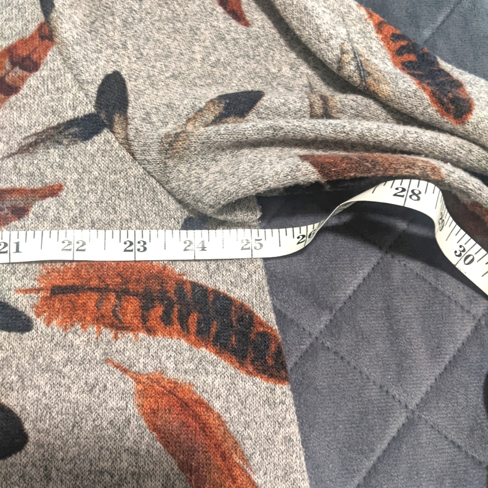 Yahada Oversized Sweater Dress - Picture 4 of 5